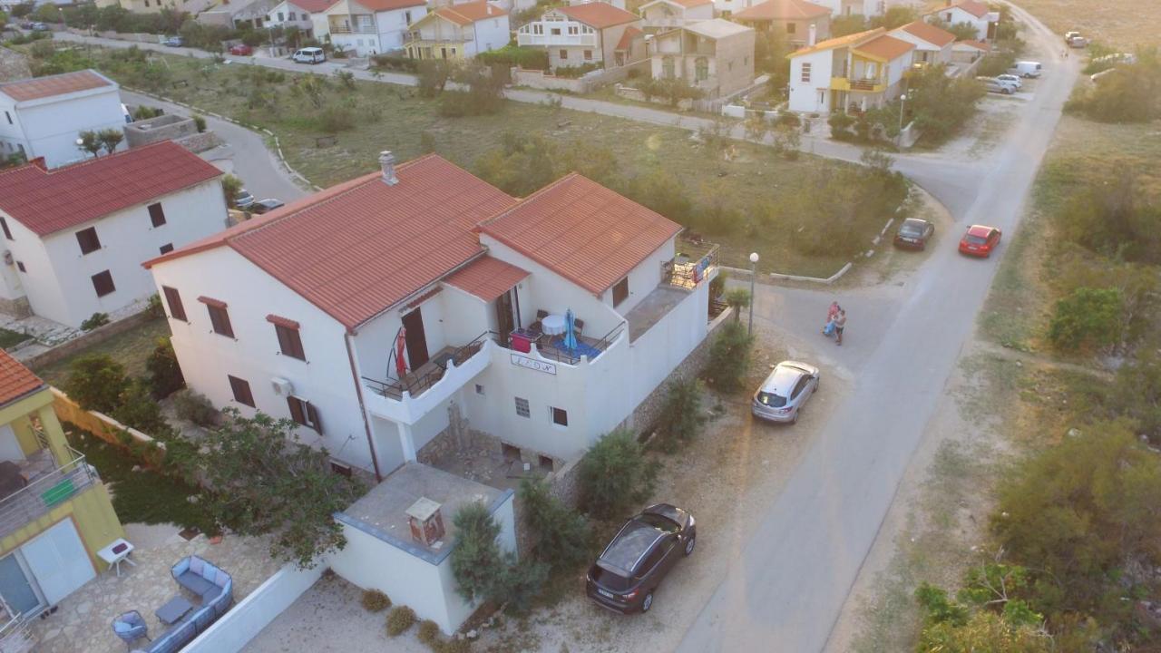 Apartments Leon Ražanac 外观 照片